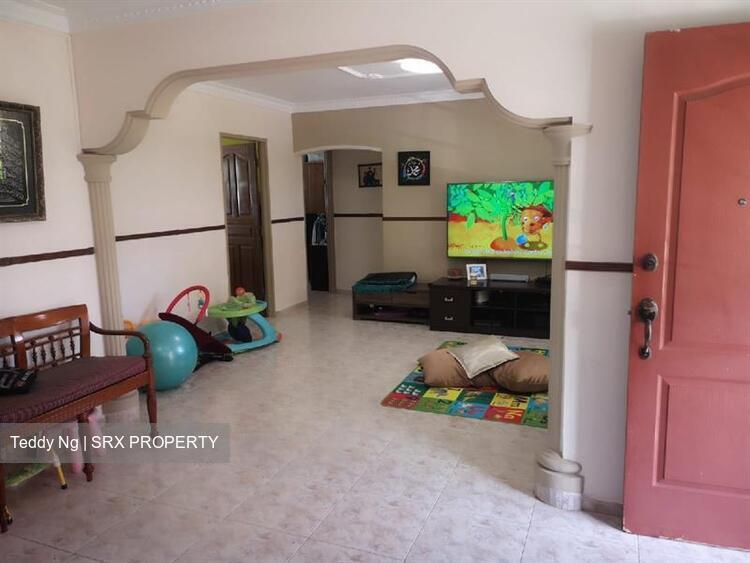 Blk 946 Tampines Avenue 4 (Tampines), HDB 4 Rooms #233852911